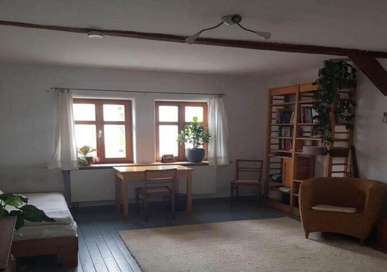 Aeltestes Haus In Quentel - Ferienwohnung 2 Mit Dachterrasse Lichtenau Exterior photo
